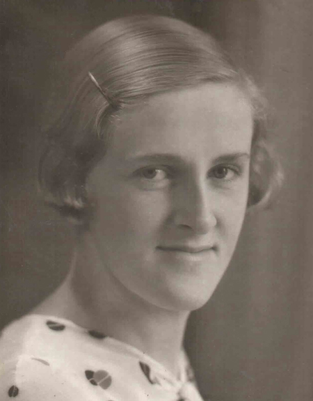Jenny Maakal 0011